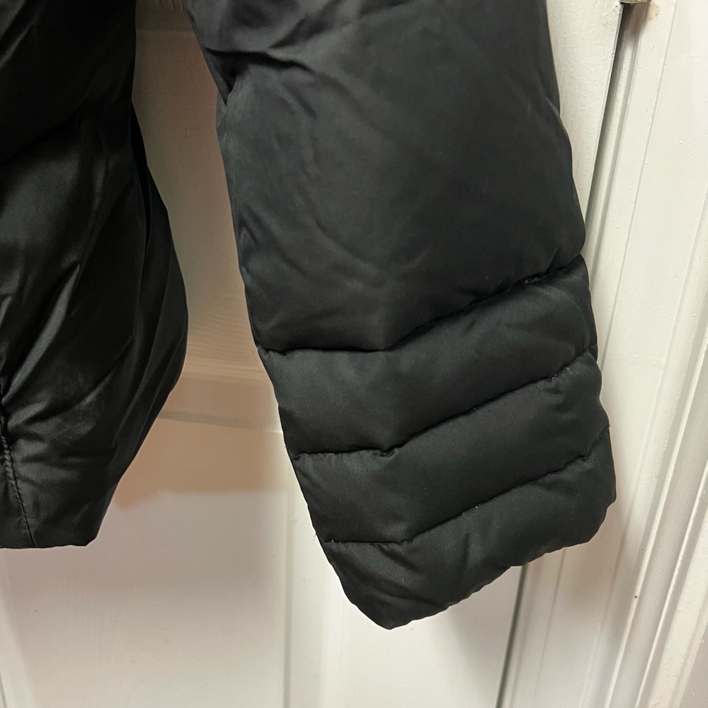Jones New York Black Puffer Jacket with Faux Fur Hood - Picture 5 of 16